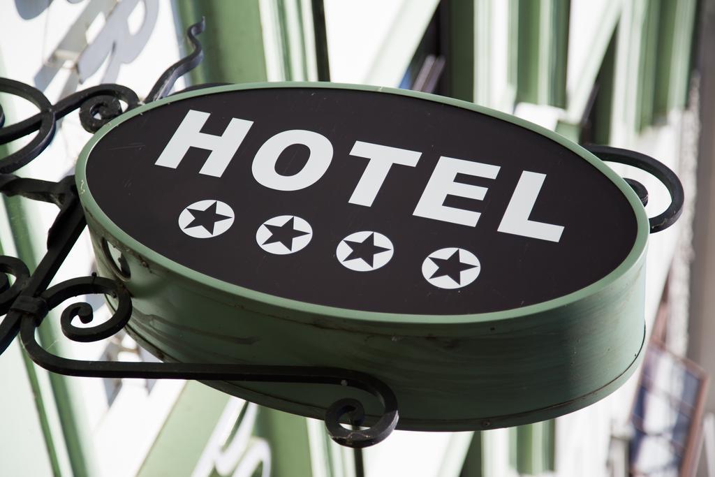 Hotel Vacek Pod Vezi Hradec Králové Exteriör bild